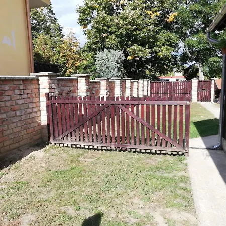 In 38456 Apartament Balatonszárszó